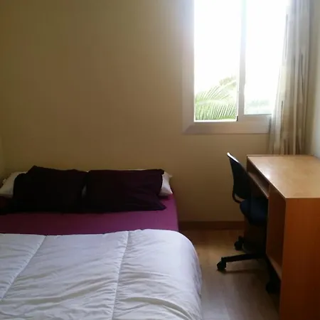 Lovely Three Bedroom Wifi Near Beach Valencia
